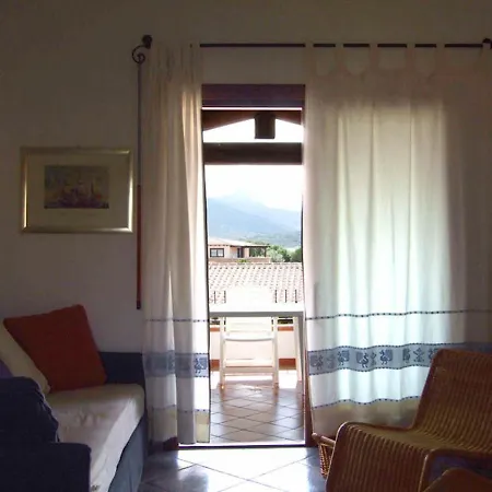Casa Vacanza Monte Petrosu Lejlighed *