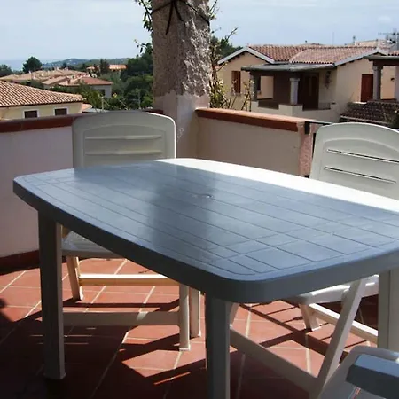 Casa Vacanza Monte Petrosu Lejlighed *